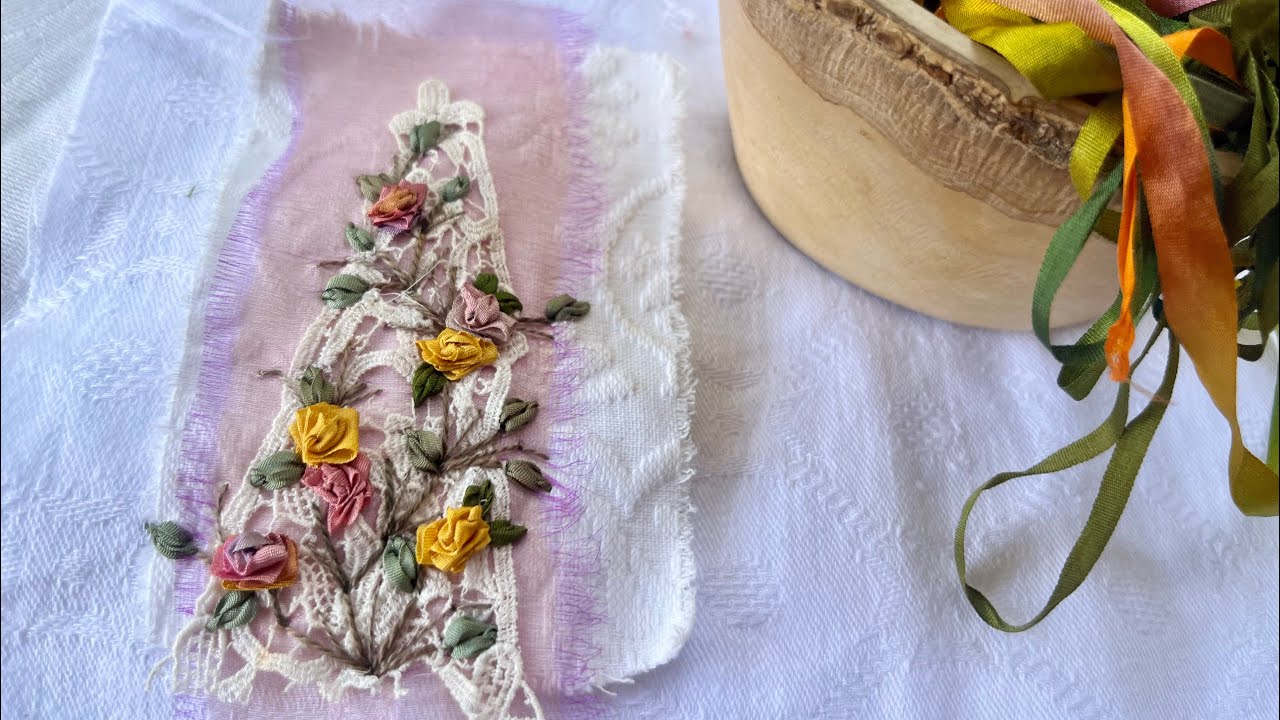 An impromptu little trellis of roses #embroidery #embroiderystitches 