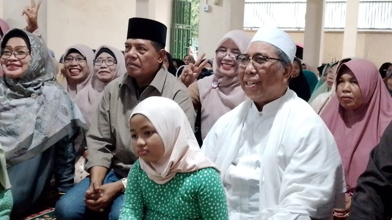 Dr.TGH.Hazmi Hamzar, SH,.MH.
