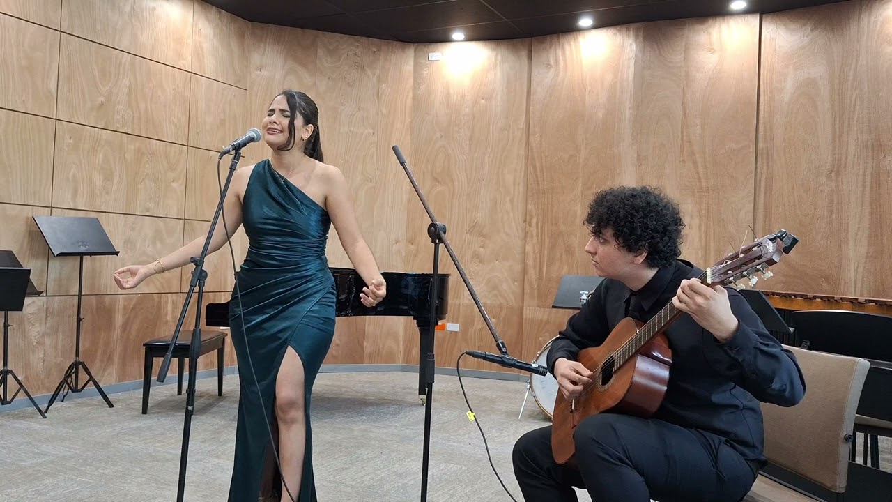 Alfonsina y el mar- Ariel Ramírez
