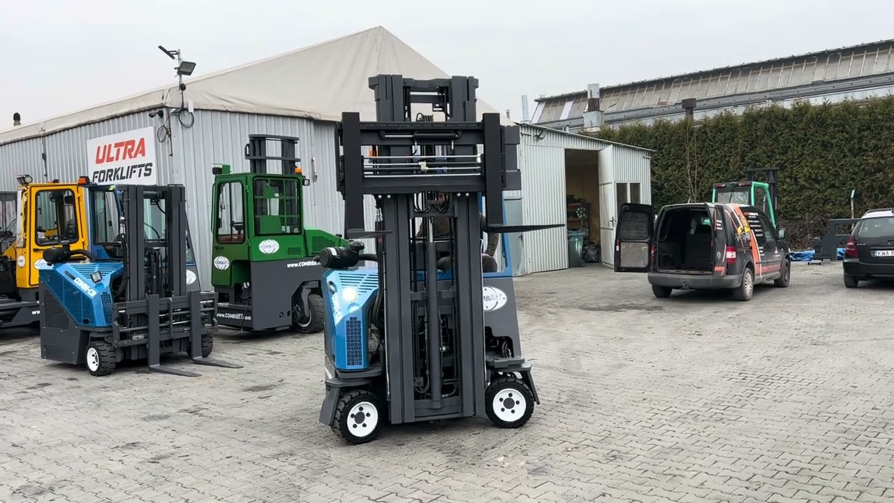 Combilift CB2500 2015 year 5.994mh Triplex Positioner+Side shift