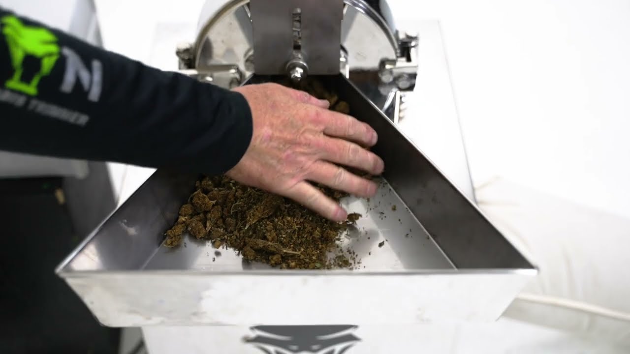 Automatic Flower Grinder - Python Industries