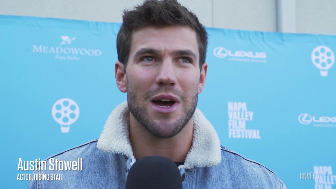 Austin Stowell on the Red Carpet | Rising Star | NVFF17