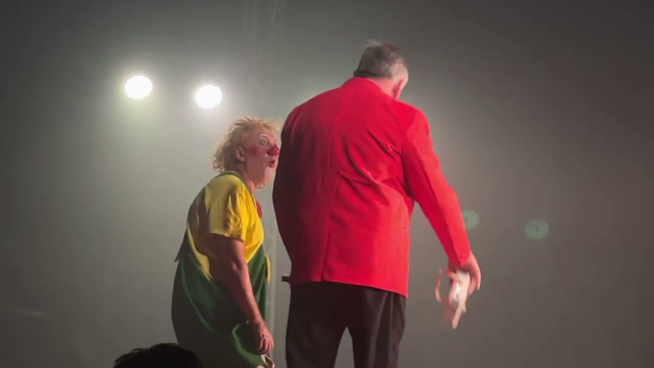 Pinder’s Circus6