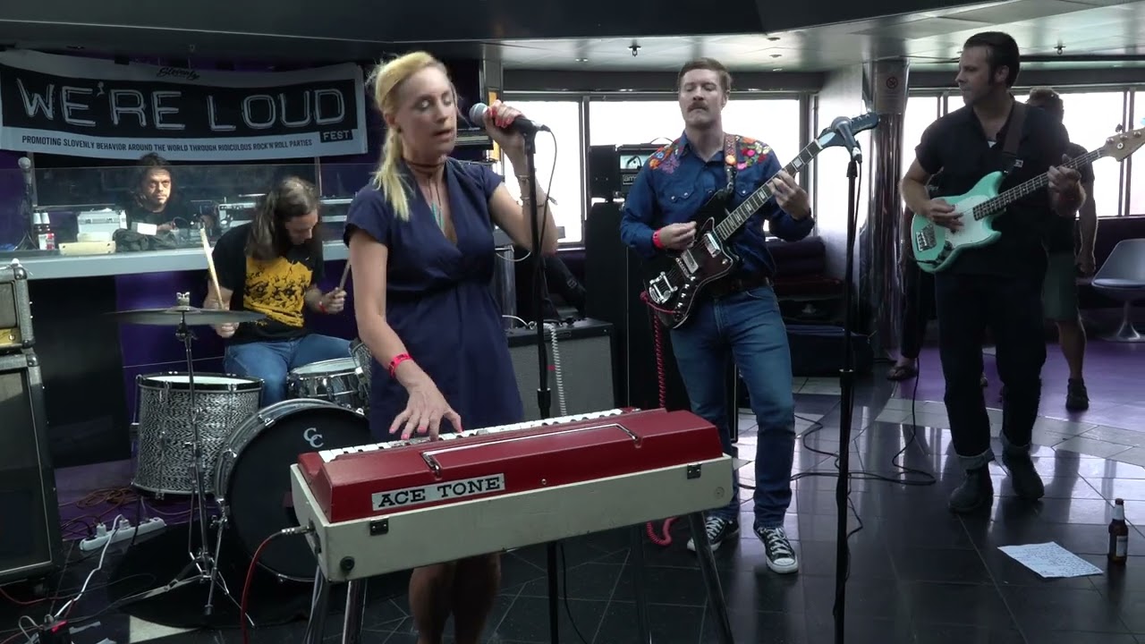 OKMONIKS LIVE ON THE BOAT - We're Loud Fest 2023