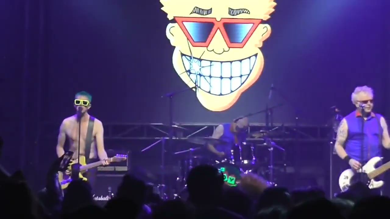 The Toy Dolls - 13 Bless You My Son (Santiago, Chile 2023)