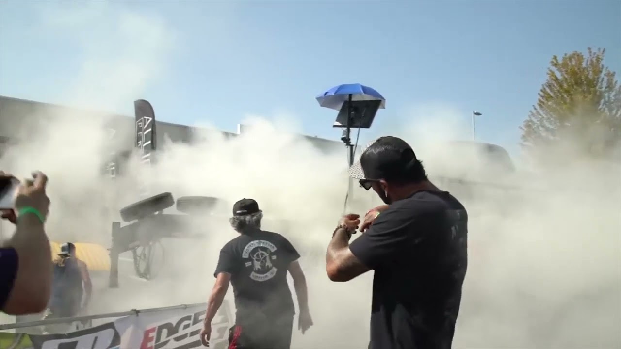 3000BHP TRUCK EXPLODES ON DYNO