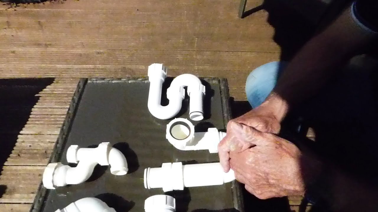 How to assemble waste traps and seals in the right order.