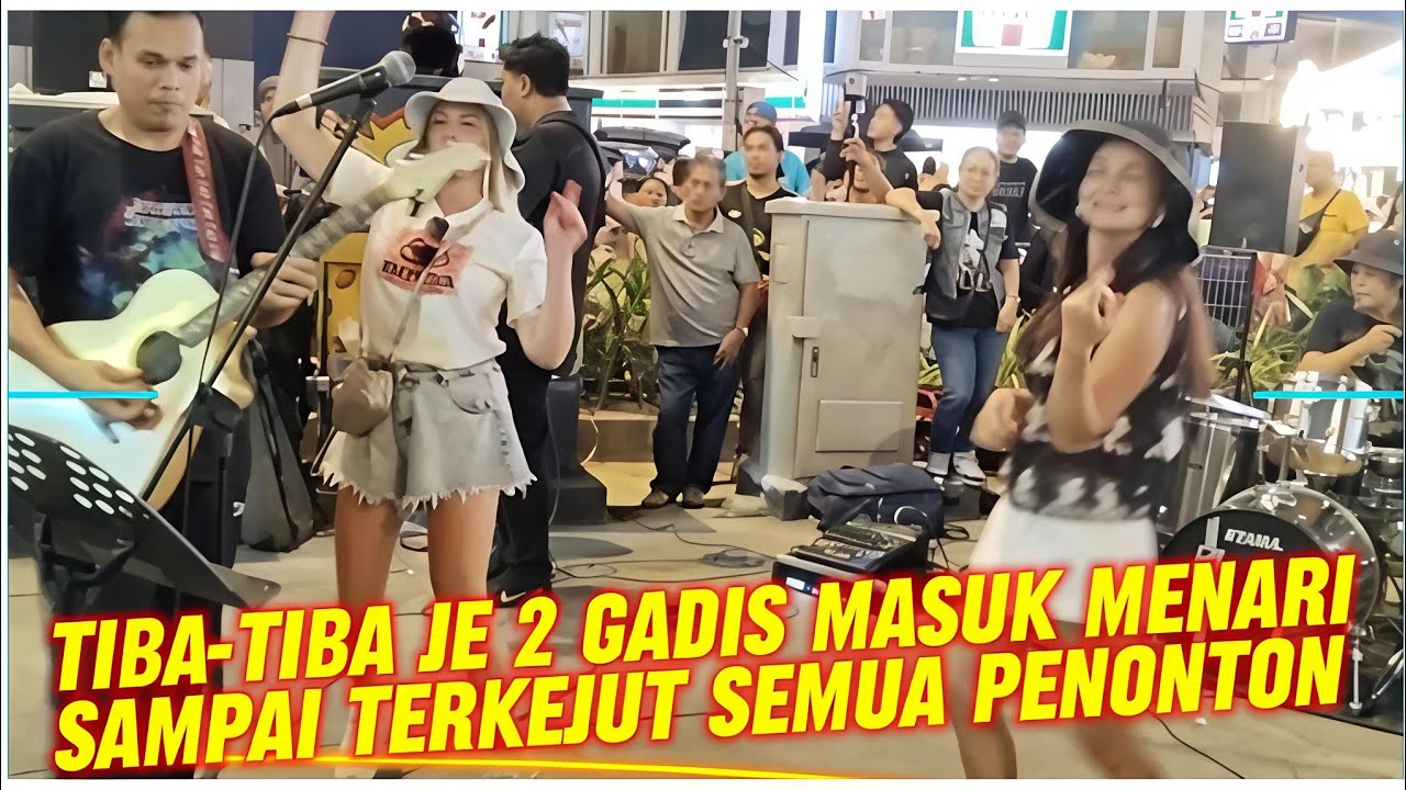 Pelancong berbagai negara pun enjoy bersama Bob di bukit bintang 