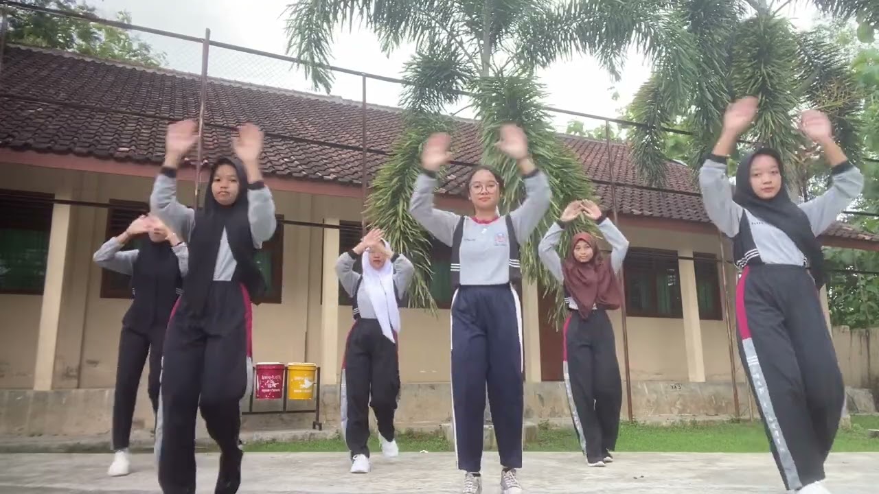senam irama ✧ SMA N 1 Semin