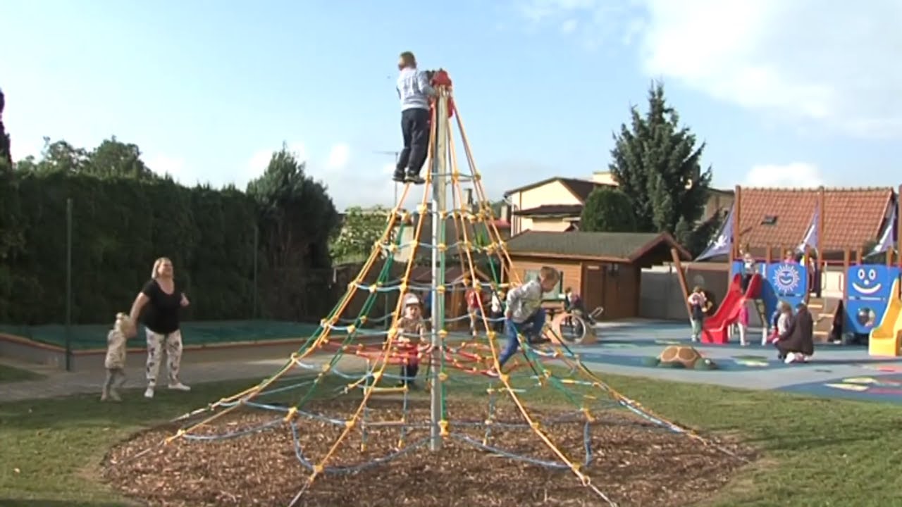 Štěpánkovice ► Otevření revitalizovaného hřiště MŠ │ #Hlucinsko.TV │ @TelevizeHlucinsko