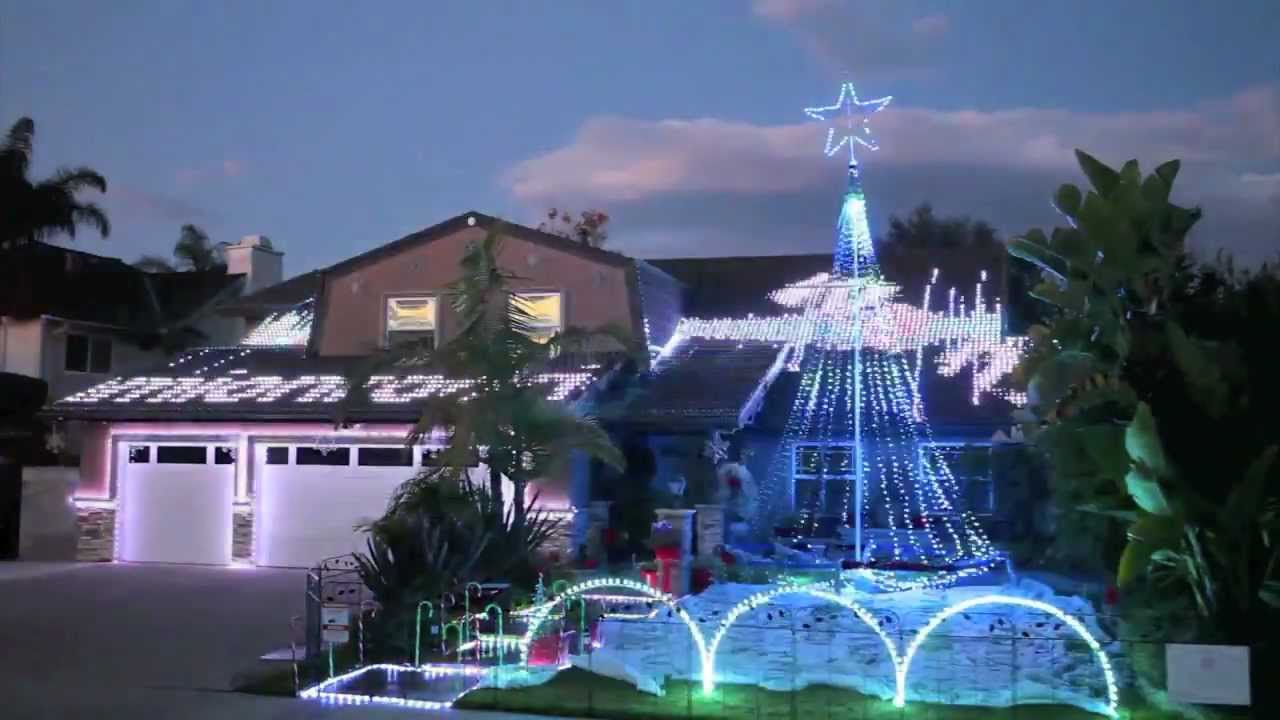 MADRIX ultimate at Christmas Light Show 2011 in Fountain Valley, CA #2