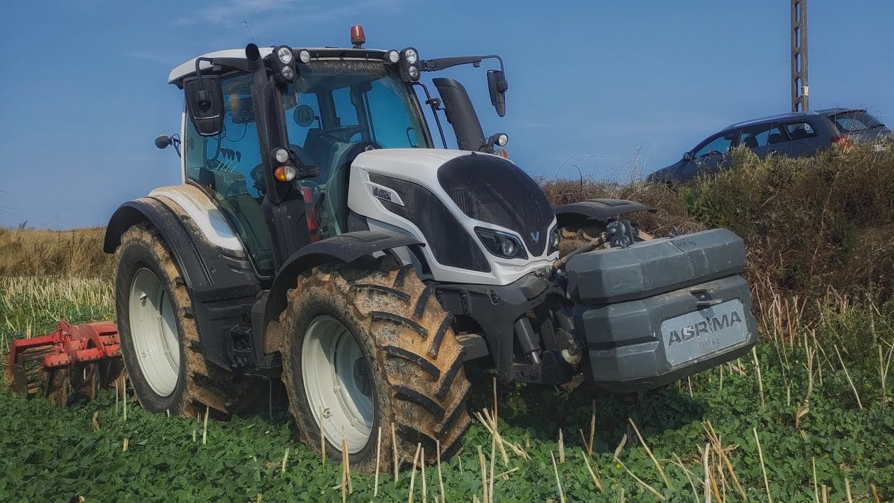 Uprawa po rzepaku na valtra na rejonach 🤍 4 wrzesień 🌱#świętokrzyskie #vaktraN134#opór🚨