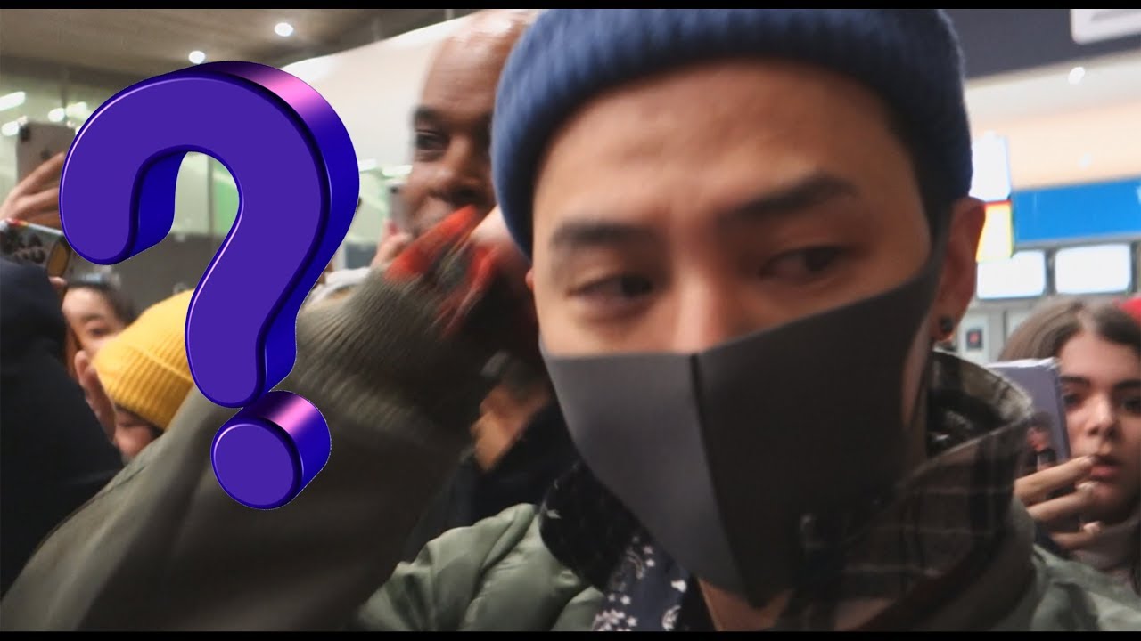 200117 지드래곤 G-DRAGON NOTICES A GIRL ON HIS ARRIVAL IN PARIS 🇫🇷 @ CDG AIRPORT 2020 by Nowayfarer ©