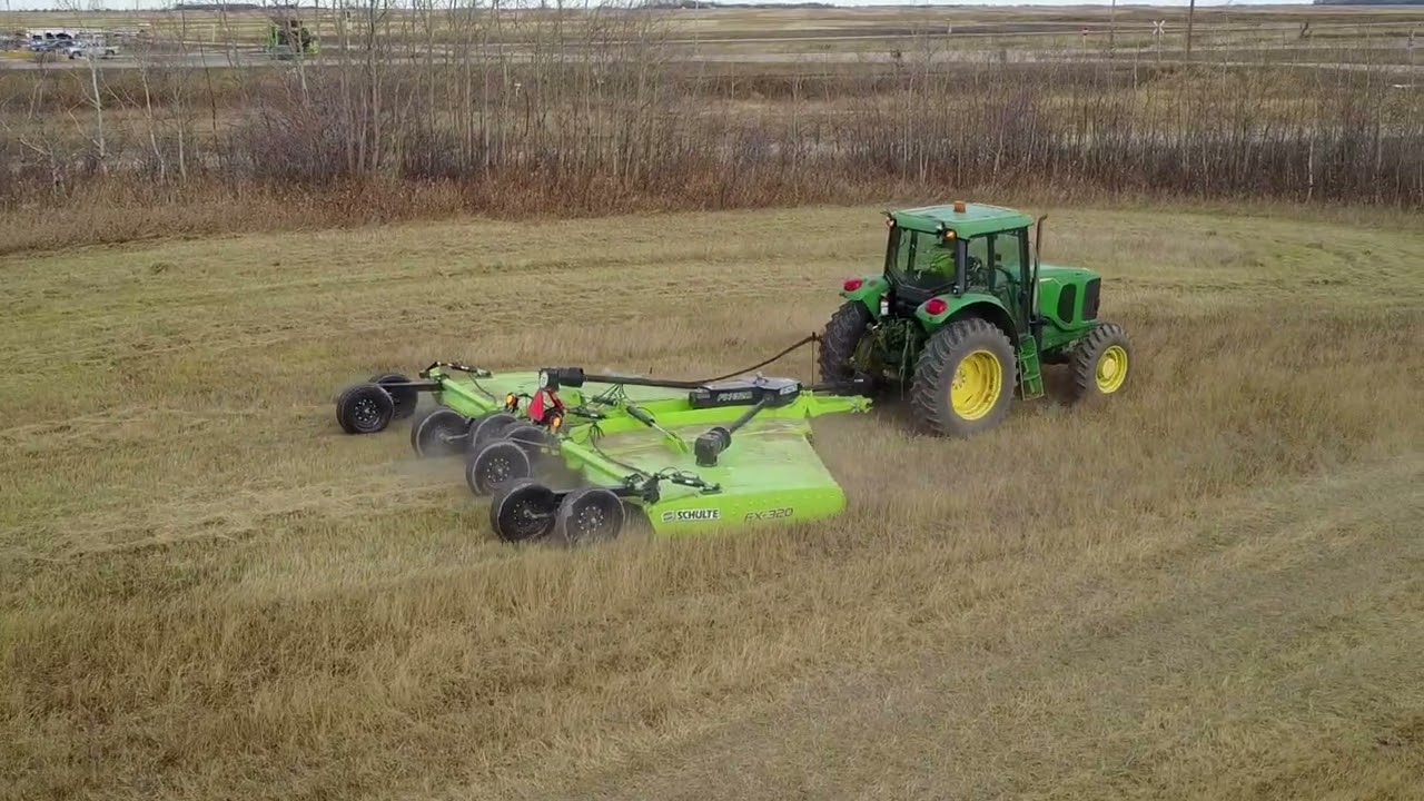 Schulte FX 320 Rotary Cutter, cutting grass near Englefeld, SK