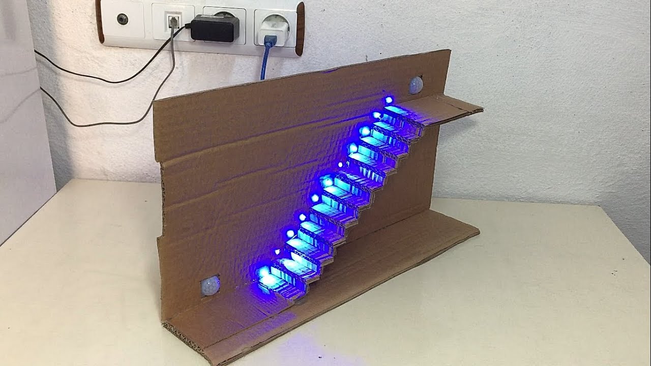 AKILLI MERDİVEN NASIL YAPILIR / ARDUİNO / HOW TO MAKE A SMART LADDER / KENDİN YAP / PIR SENSÖR / LED