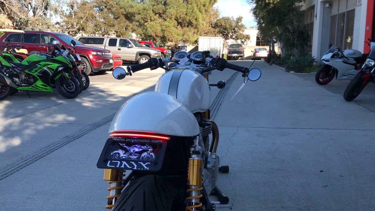 Onyx Moto / 2018 Triumph Thruxton 1200 R / Cone Engineering Exhaust Sound Clip