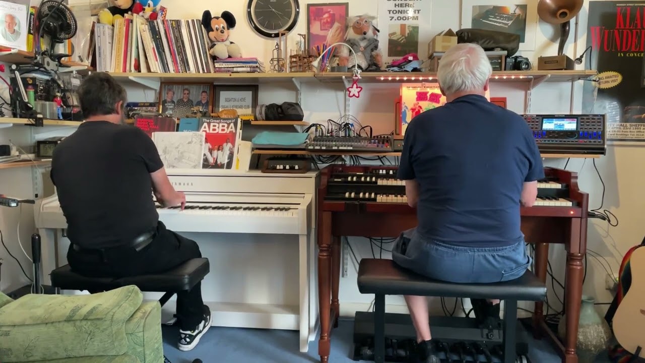 Concertsec (Organ) & Organaut (Piano) Play 'Satin Doll'