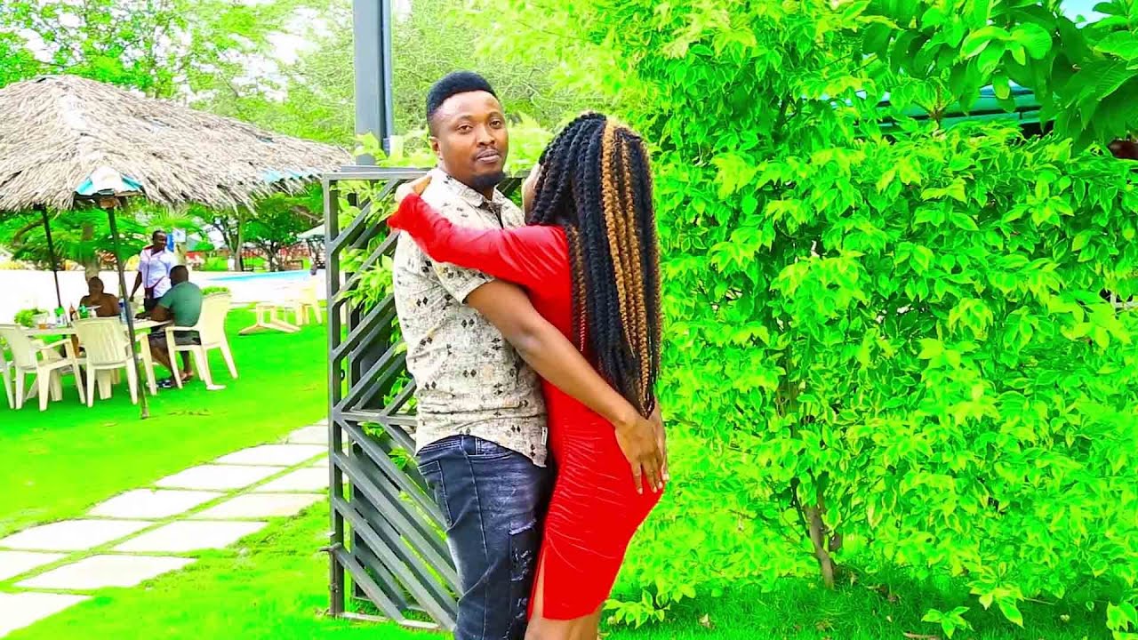 MAKUNDU BY MISUUNI BAND { OFFICIAL VIDEO }