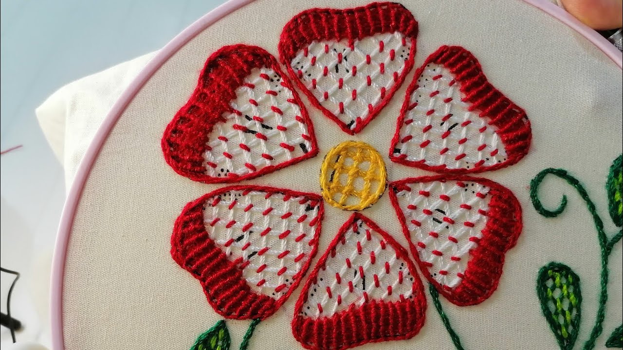 Bonita Puntada Para Rellenar Una Flor de Corazón.. ♥
