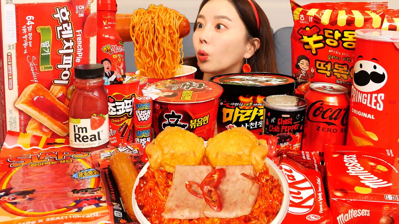 [Mukbang ASMR] Korean Convenience Store Food 🔥 Shinramyeon malatang noodles dessert recipe Ssoyoung