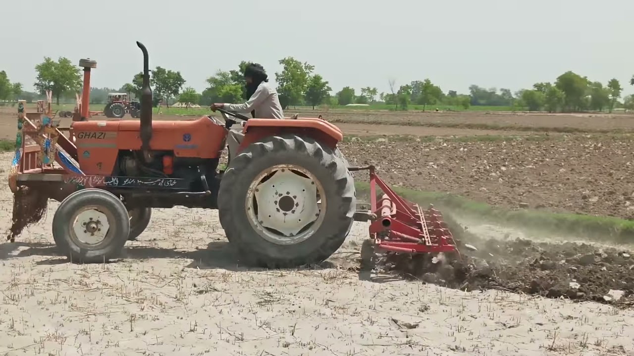 NH Ghazi 65hp Tractor Amazing Power on 11 Tine Cultivator | Powerful Tractor