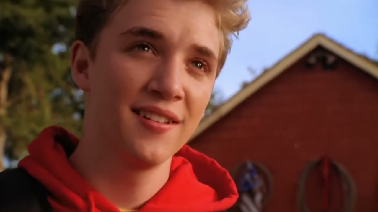 Rascal Flatts - Feels Like Today Smallville 4K!!!