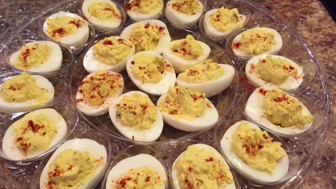 Huevos rellenos