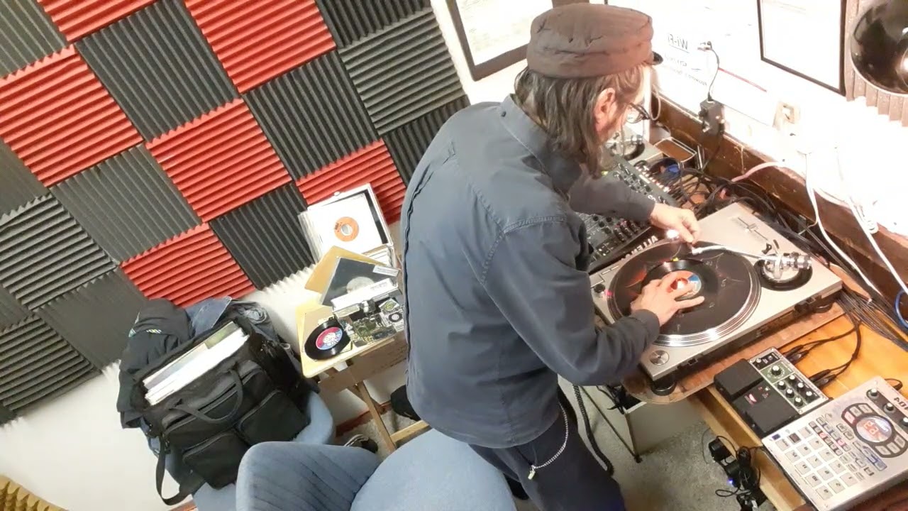 HEAVYWEIGHT SOUND ~ Oct. 24th ~ All  Vinyl Reggae Radio ~ Part 2