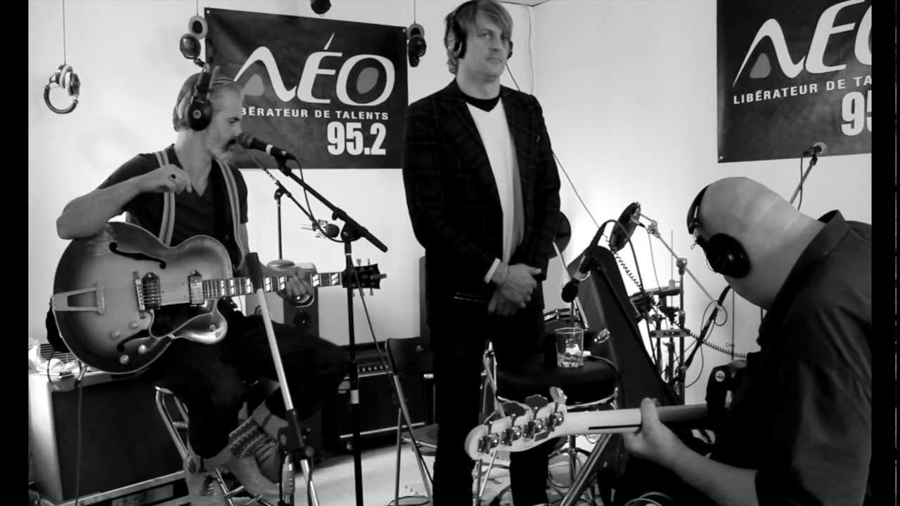 TRIGGERFINGER - I Follow Rivers (Live Radio Néo)