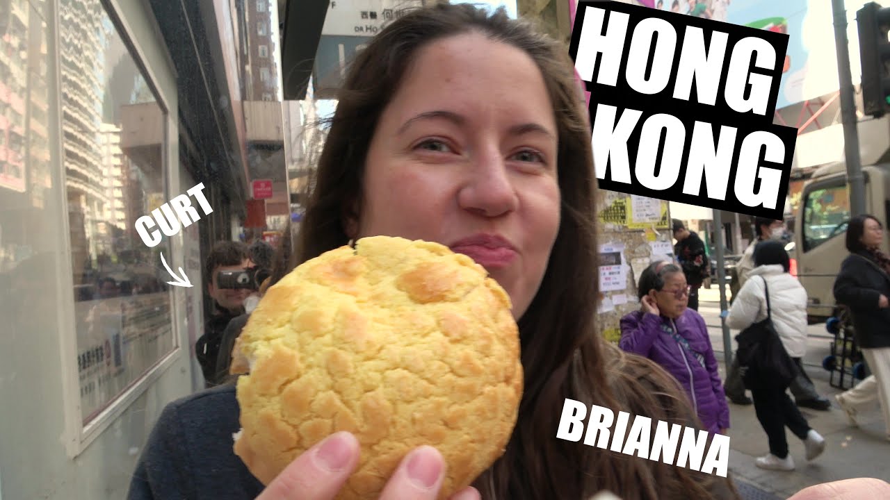 visiting Kowloon Walled City Park and trying Dim Sum in Hong Kong China (+a night market!)