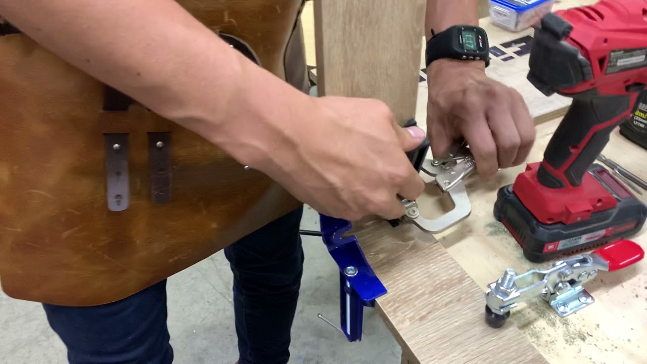 Ensamble con Agujero de bolsillo