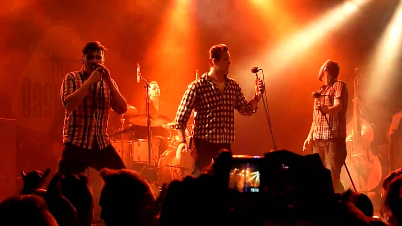 The Baseballs - Let Me Love You [HD] live