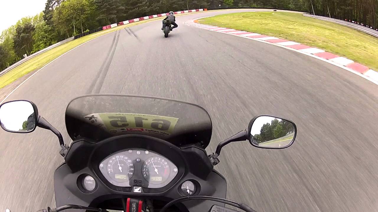 First track day ever - Honda CBF 600 SA