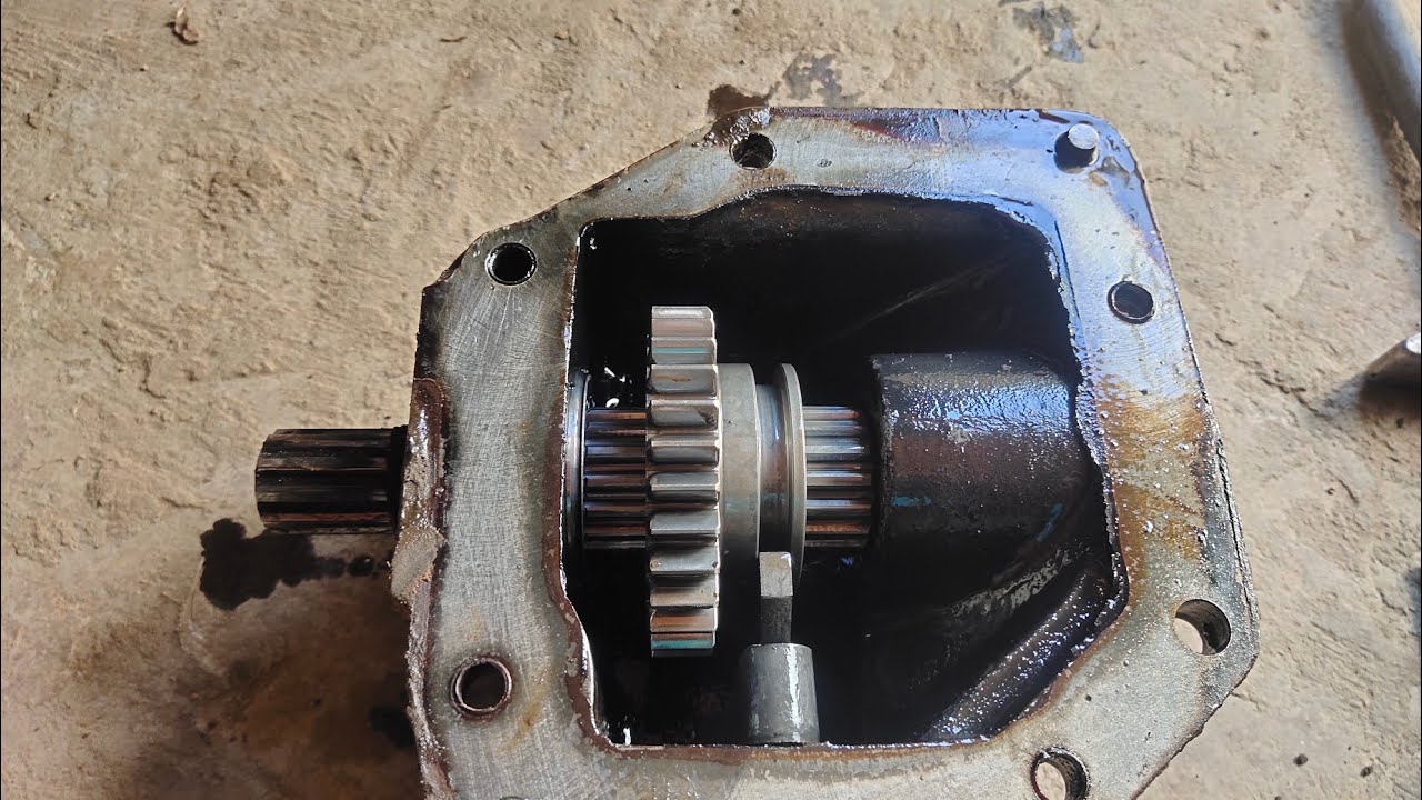 New Holland Tractor 5500 ka 4wd ka gear shifter lever repairing