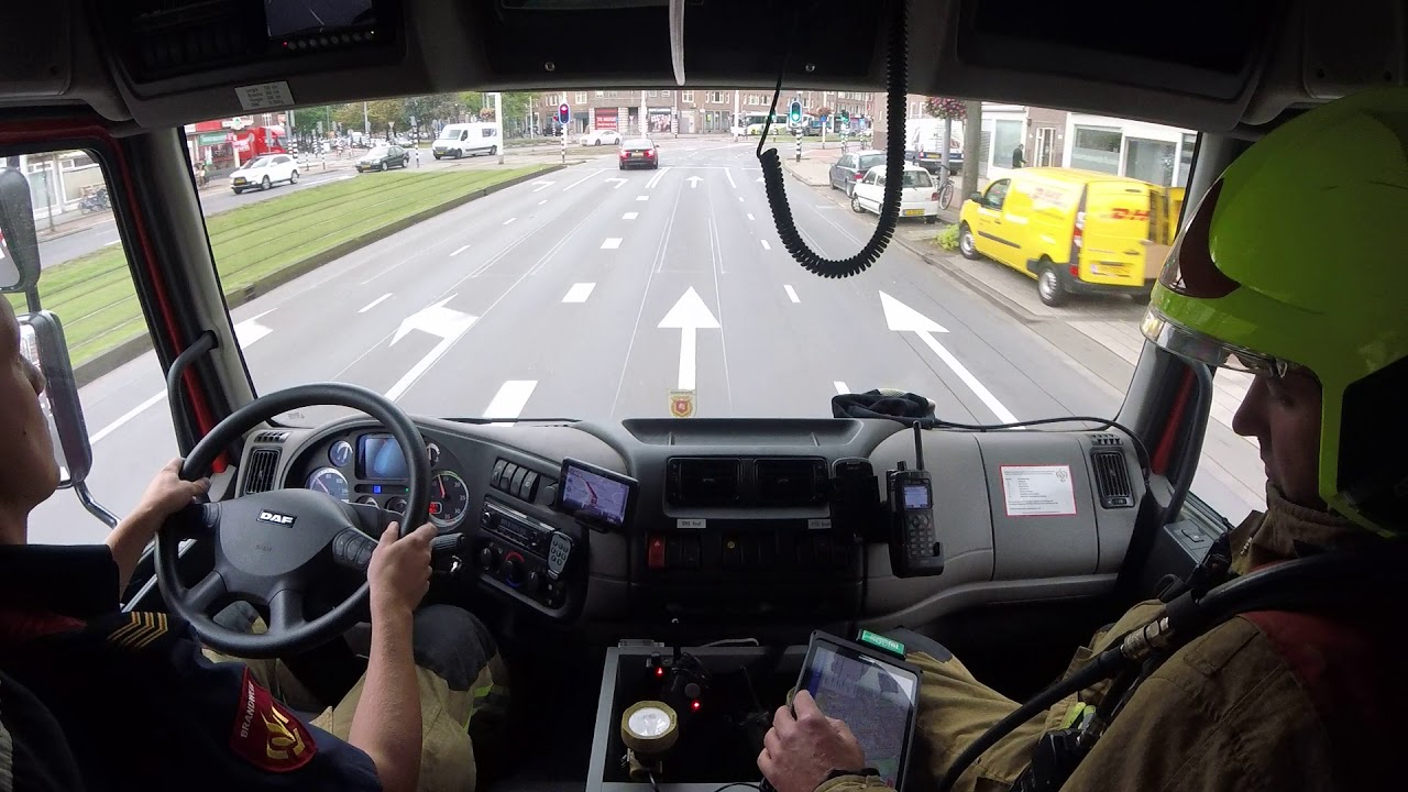 Brandweer prio 1 gaslucht