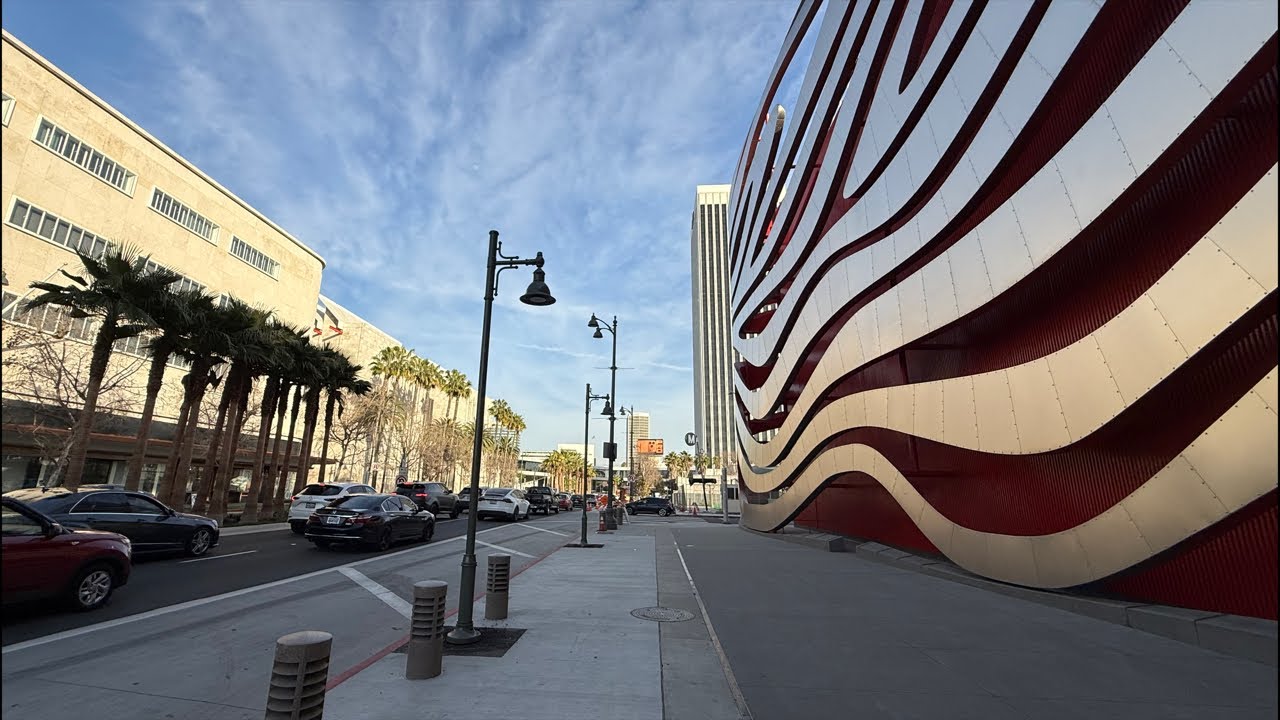 LIVE: Walking Museum Row in Los Angeles | Calm City Walk & Chat