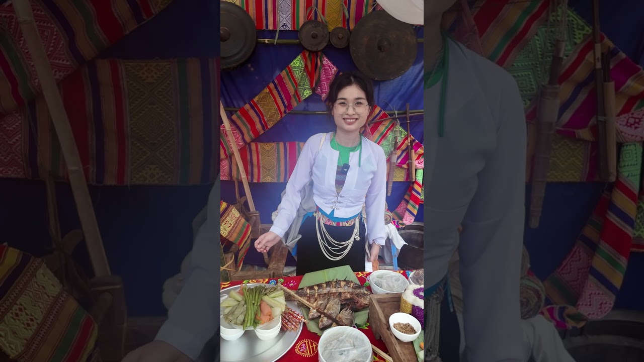 Một Gian Hàng Trưng Bày Tại Xã Yên Phú Mang Đậm Bản Sắc Văn Hoá Dân Tộc Mường