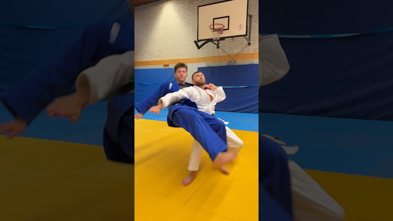 Uchi-komi with DOPA bands: improving timing and throw entry dynamics #judo #uchikomi #judotechniques