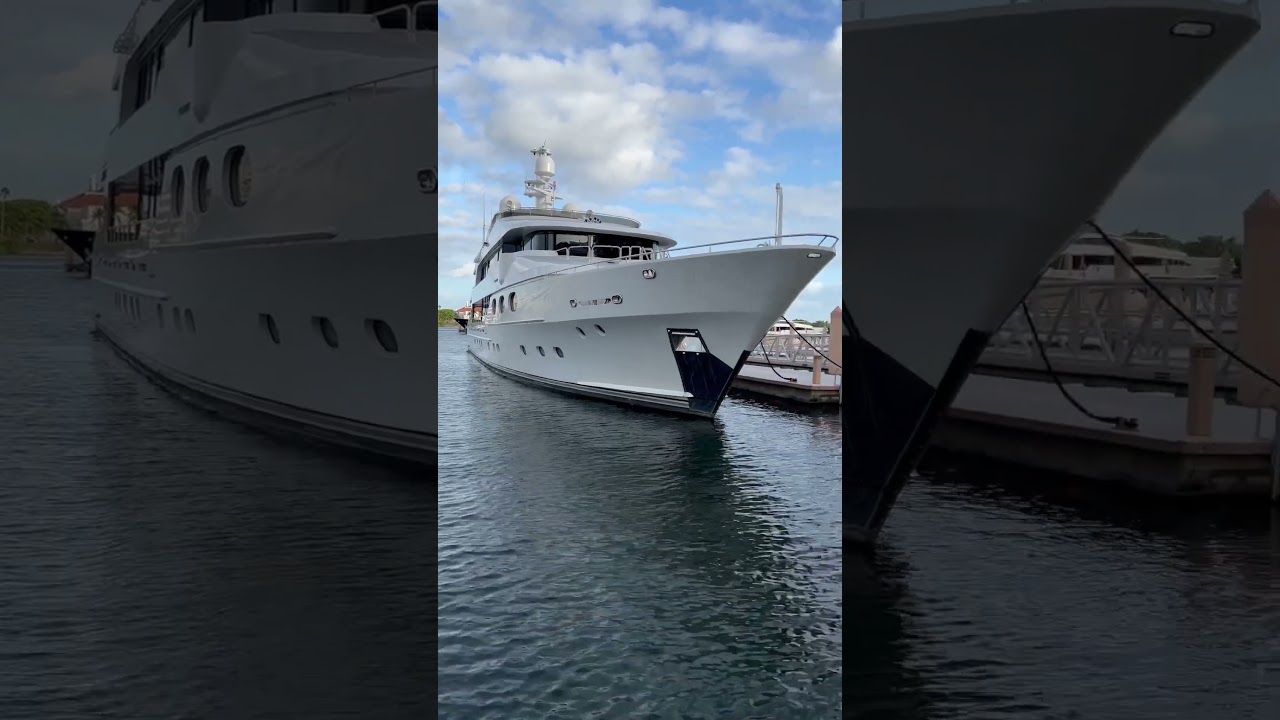 Palm Harbor Marina Yachts | WPB, Florida #westpalmbeach #marina #yacht #palmharbor