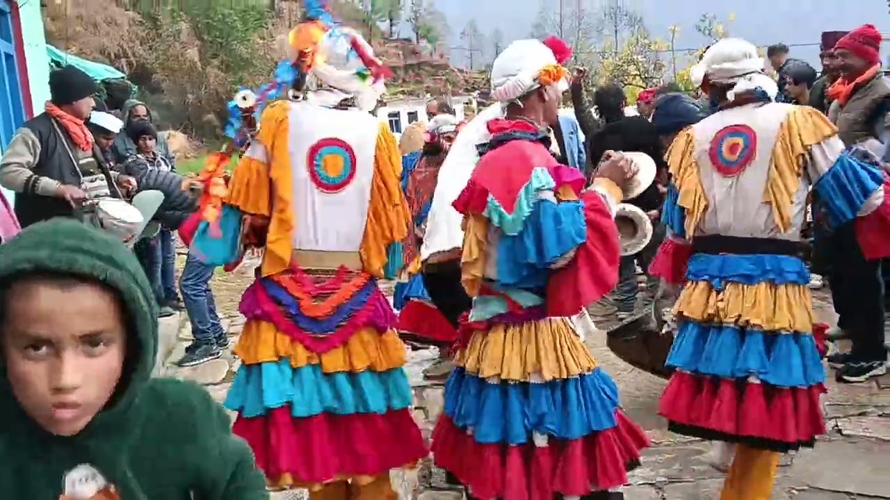 उत्तराखंडी छलिया नृत्य वायरल वीडियो       