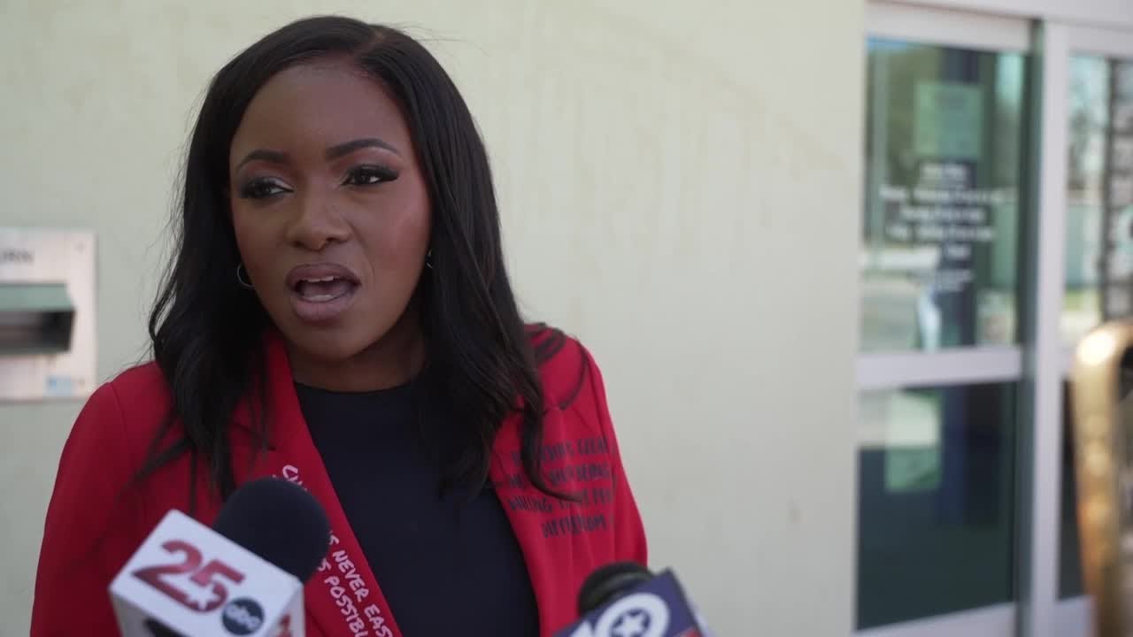 Rep. Jasmine Crockett talks with 25 News on the Senate race campaign
