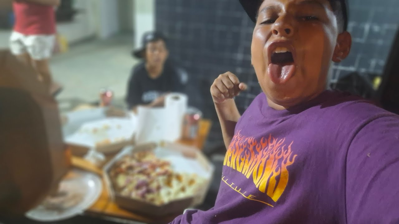 Dia de come pizza.