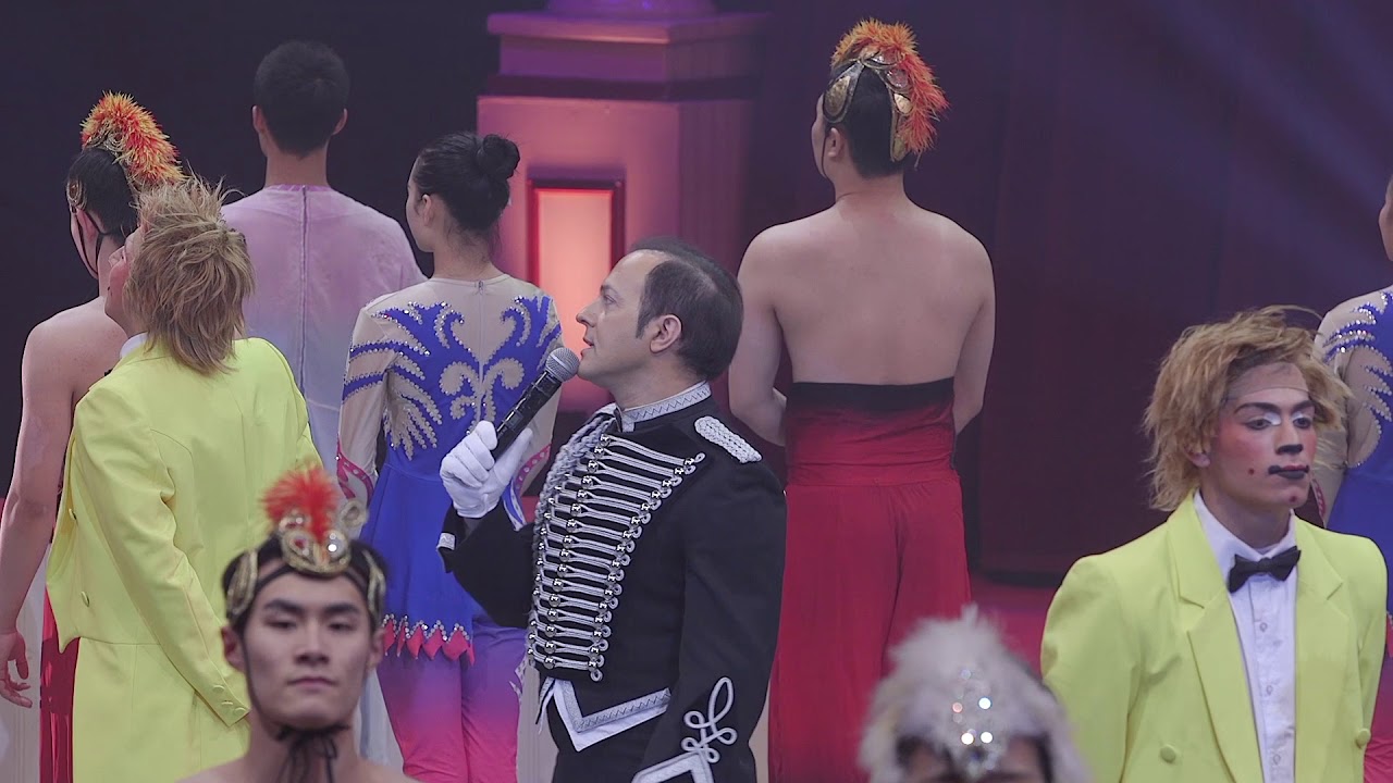 Gran Final amb tots els/les artistes de la companyia