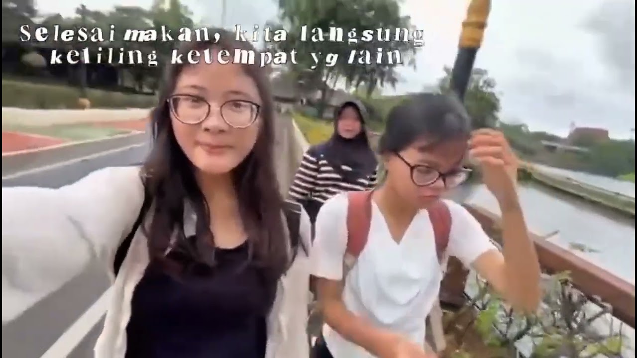 Tugas PKN miniVlog TMII Kelompok (5)