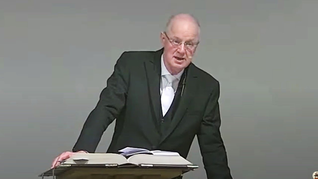 Pas zag ik in de kringloop psalmboekjes staan die ik geef bij dopen. Ik doe zo'n boekje open en lees