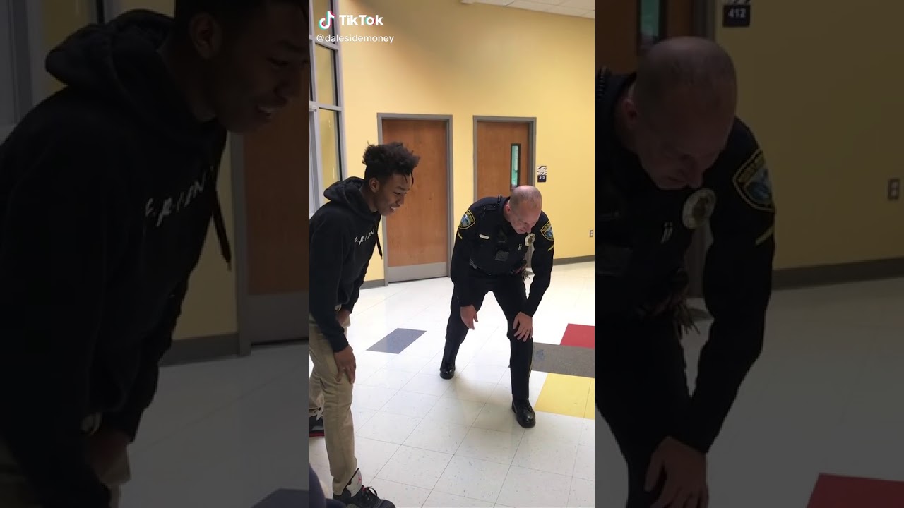 TikTok | Cop race