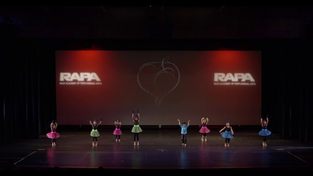 03   Auntyji Kids   Riar Academy of Performing Arts