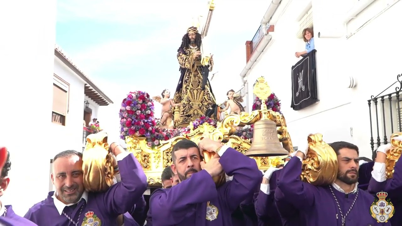 Viernes Santo - Señor de Las Torres subiendo la calle Convento - Año 2025