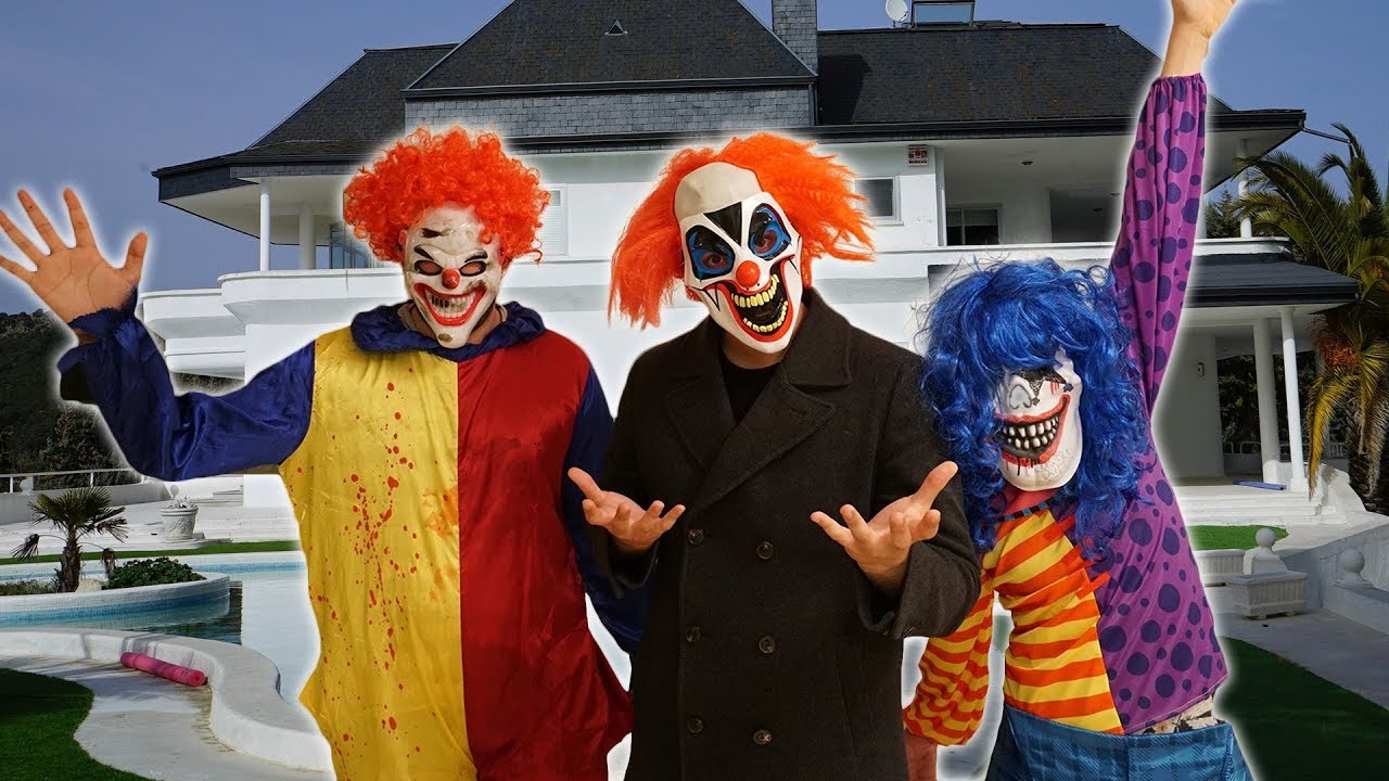 THE CLOWNS KICK US OUT OF THE HOUSE!! *they keep the mansion* Exi