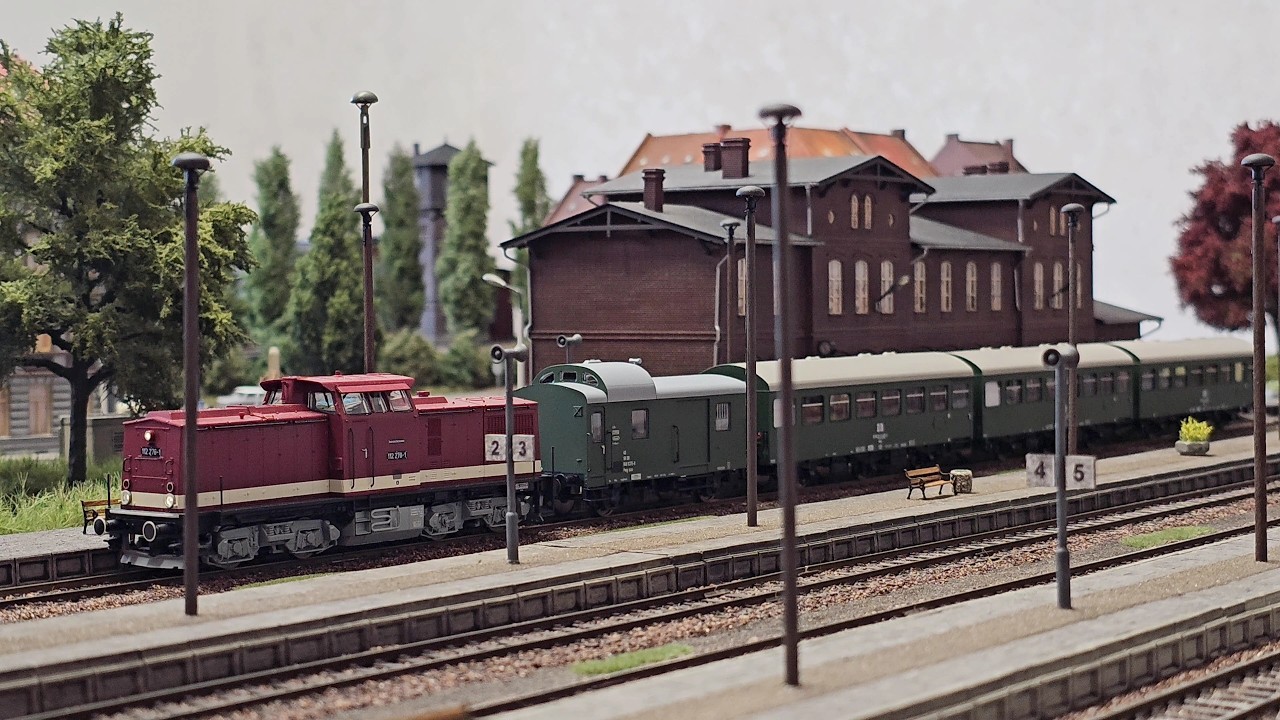 H0 Neustadt Anlage - Personen- und Güterzugfahrten #2